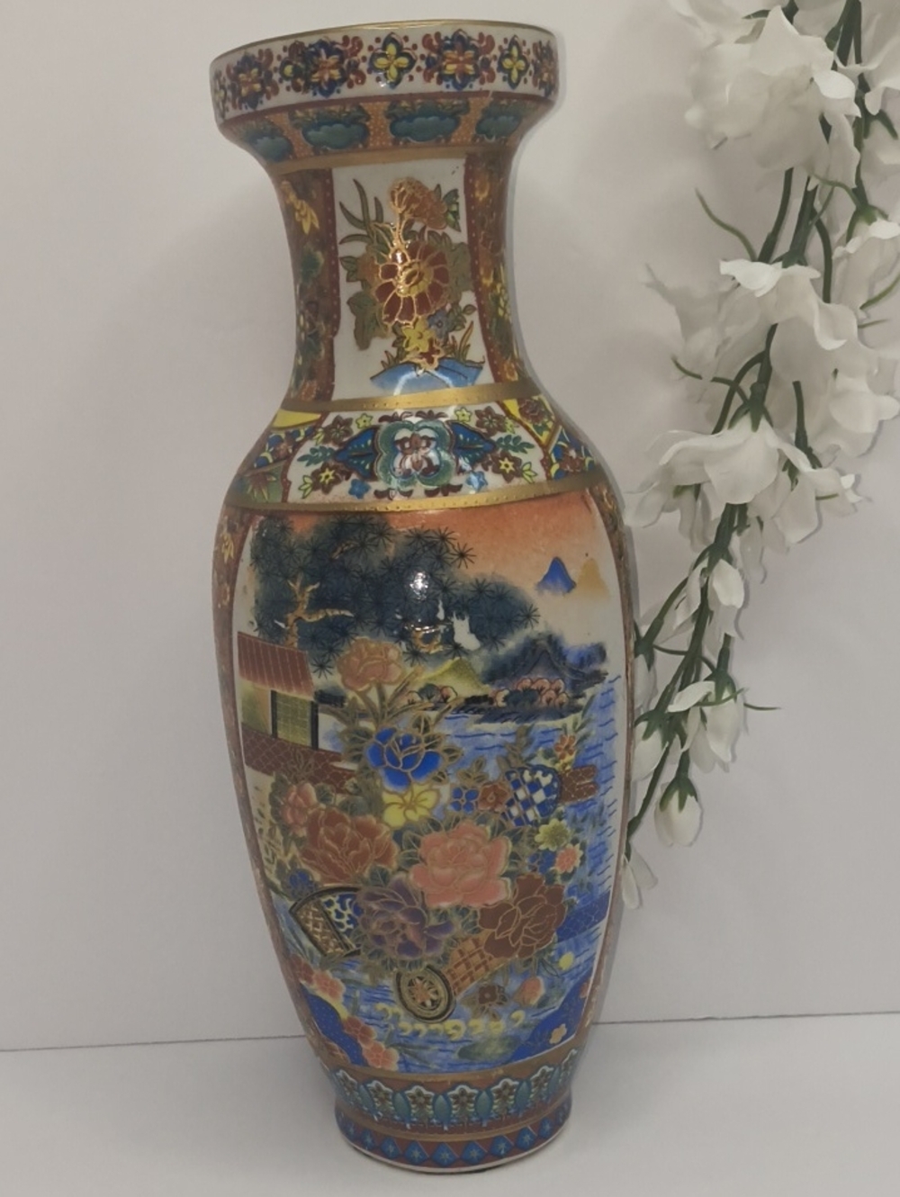 Decorative Floral Porcelain Vase in Blue and Gold